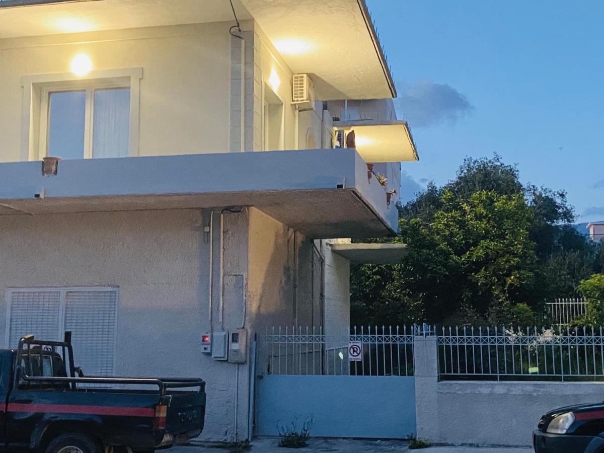 Best Located Ruby Luxury Escape Kalamata Luaran gambar